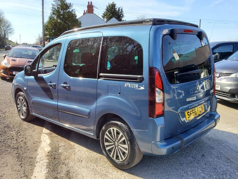PEUGEOT PARTNER
