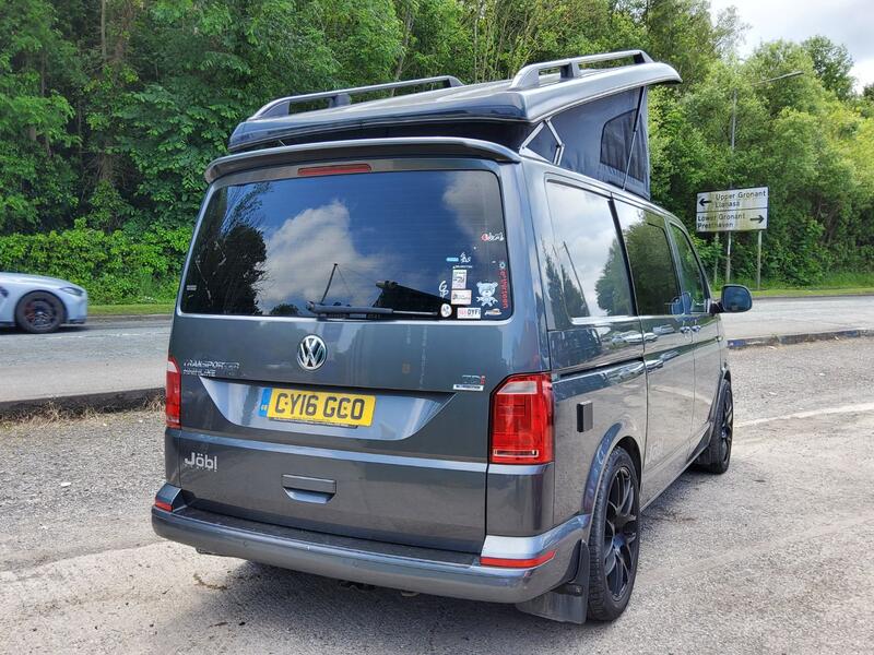 VOLKSWAGEN TRANSPORTER