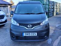 NISSAN NV200