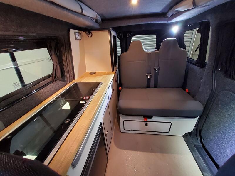 NISSAN NV200