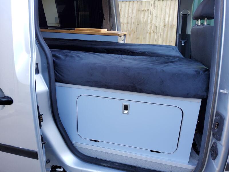 VOLKSWAGEN CADDY MAXI