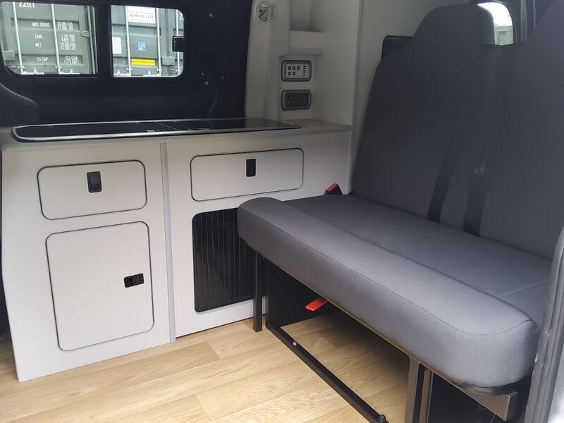 NISSAN NV200