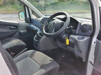 NISSAN NV200