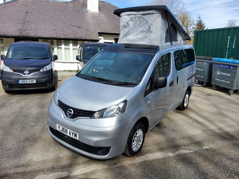 NISSAN NV200