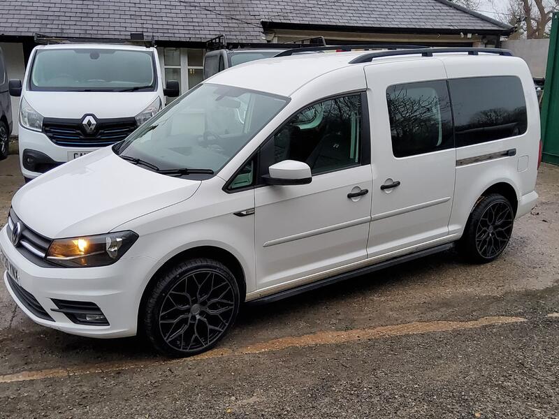 VOLKSWAGEN CADDY