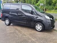 NISSAN NV200