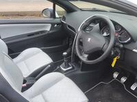 PEUGEOT 207 CC
