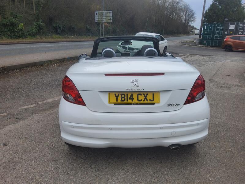 PEUGEOT 207 CC