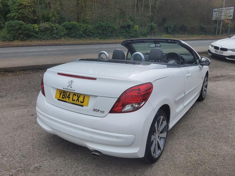 PEUGEOT 207 CC