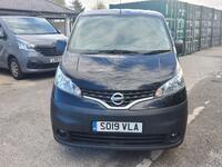 NISSAN NV200