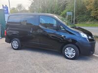NISSAN NV200