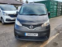 NISSAN NV200