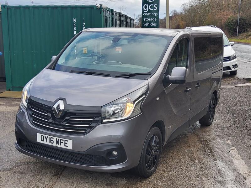 RENAULT TRAFIC