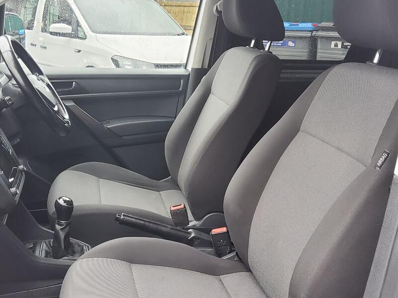 VOLKSWAGEN CADDY MAXI