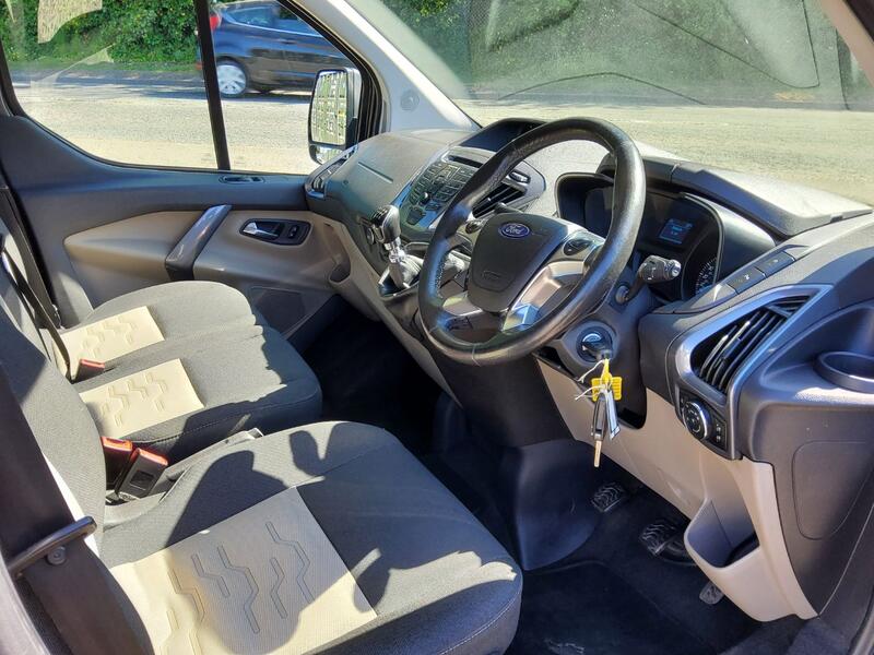 FORD TOURNEO CUSTOM