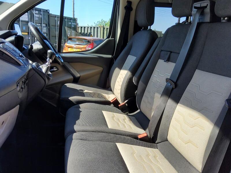 FORD TOURNEO CUSTOM