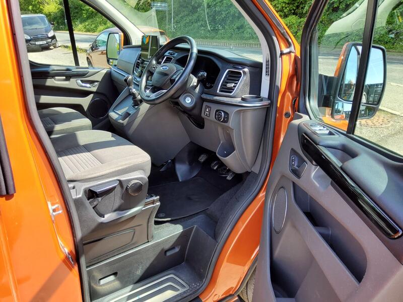 FORD TOURNEO CUSTOM
