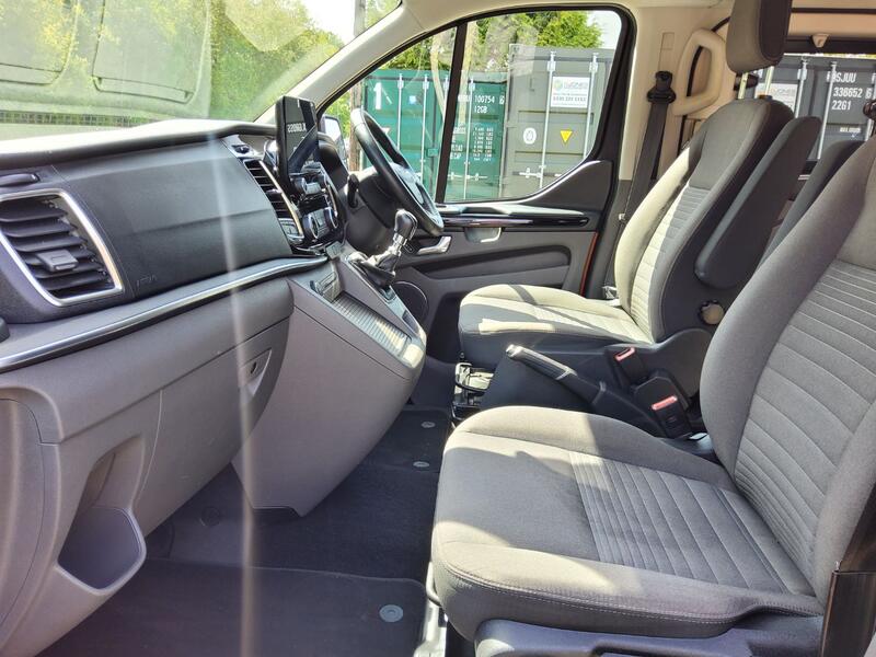 FORD TOURNEO CUSTOM