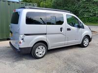 NISSAN E-NV200