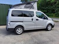 NISSAN E-NV200