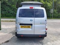 NISSAN E-NV200