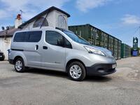 NISSAN E-NV200