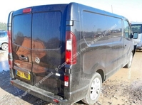 VAUXHALL VIVARO