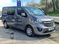 VAUXHALL VIVARO