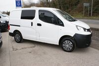 NISSAN NV200