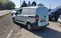 FORD TRANSIT COURIER