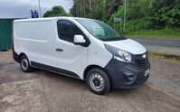 VAUXHALL VIVARO