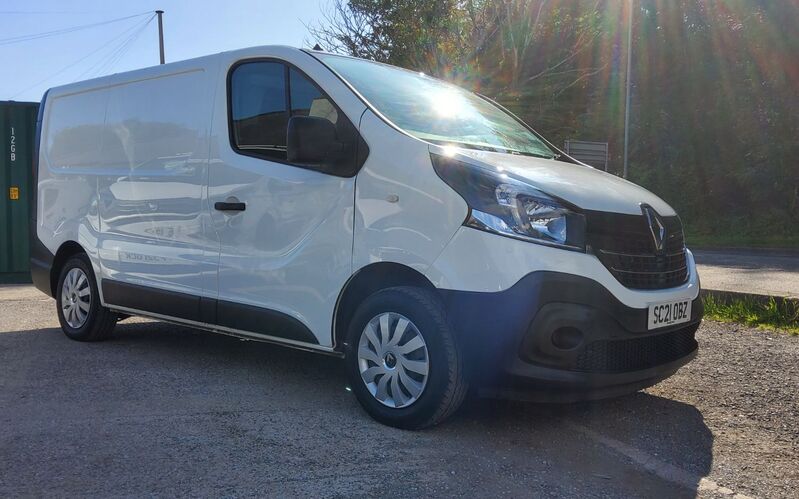 RENAULT TRAFIC