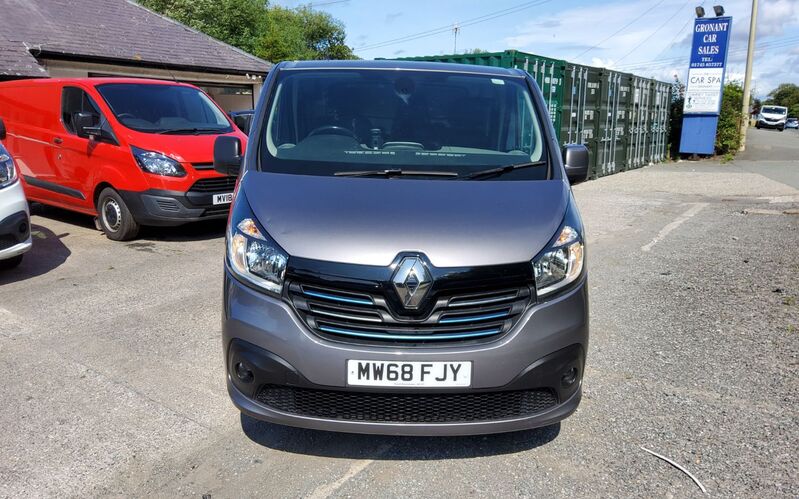 RENAULT TRAFIC