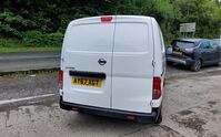NISSAN NV200