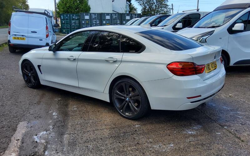 BMW 4 SERIES